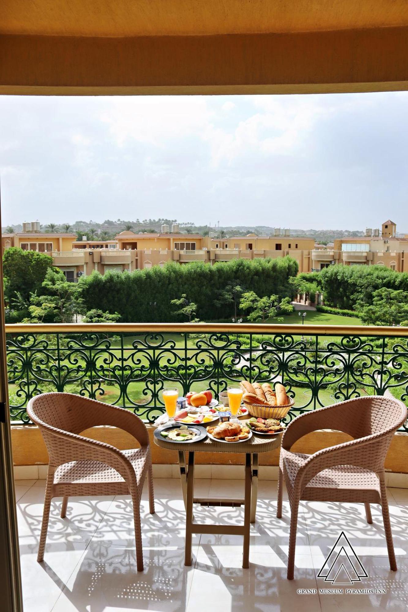 Grand Museum Pyramids Inn Giza Экстерьер фото